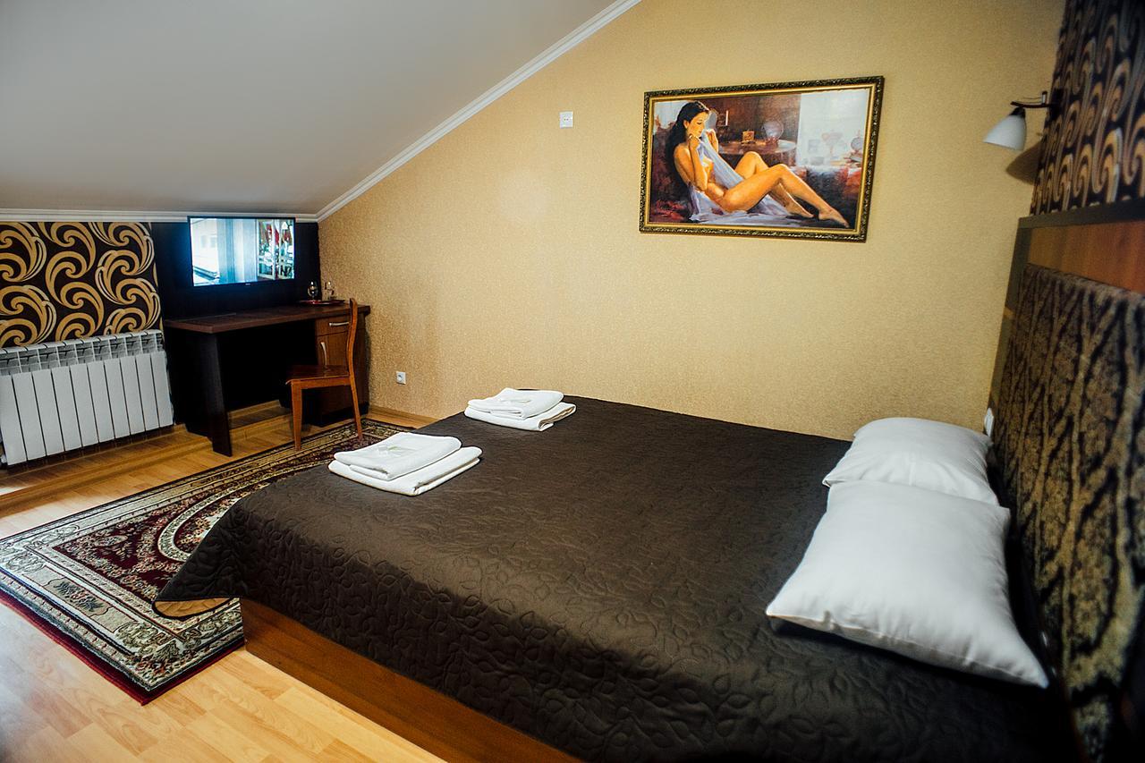 Guest House Херсон Екстериор снимка